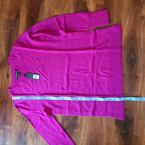 Banana Republic Merino Wool Washable Wool Crew Neck Sweater - Picture 8 of 11